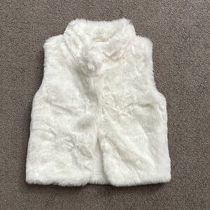 •CARTER’S• Girls White Faux Fur Vest